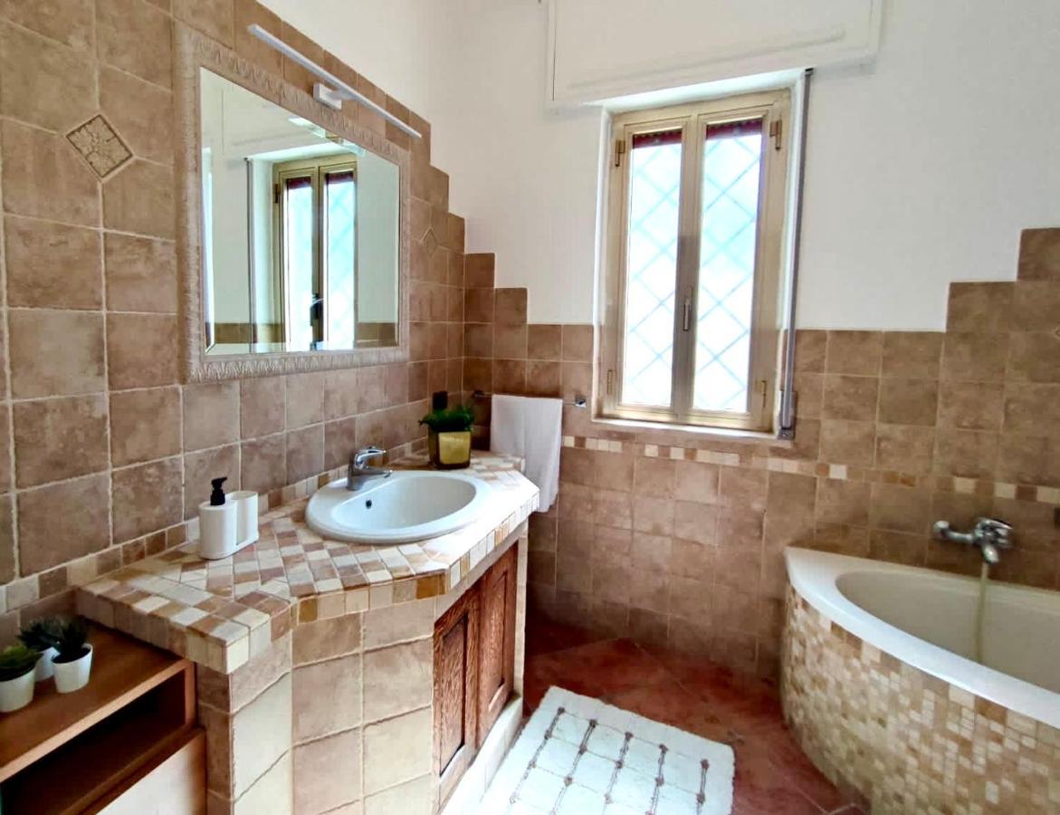 Villa Singola Amanda - 500M Dal Mare Pulsano Luaran gambar