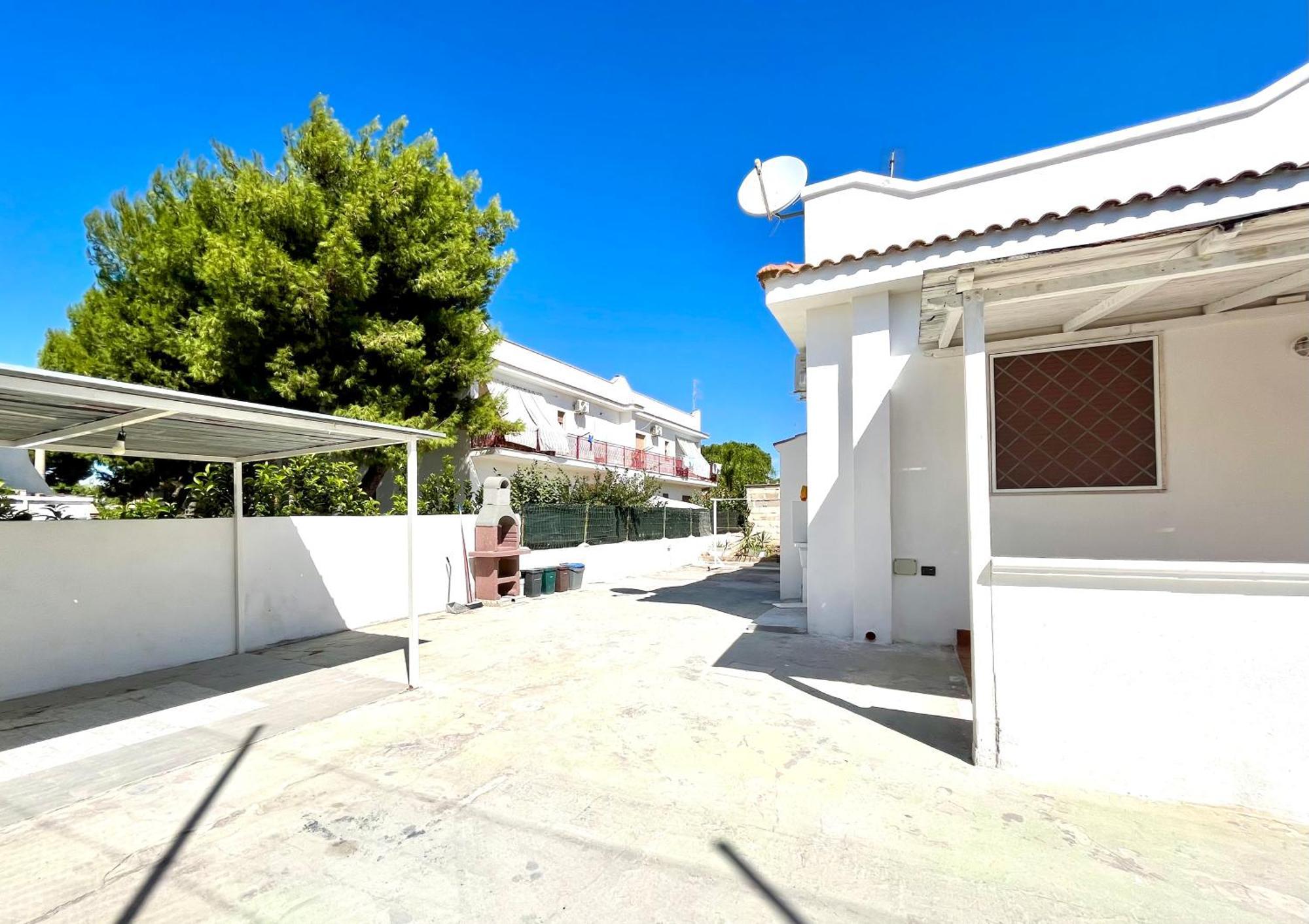 Villa Singola Amanda - 500M Dal Mare Pulsano Luaran gambar