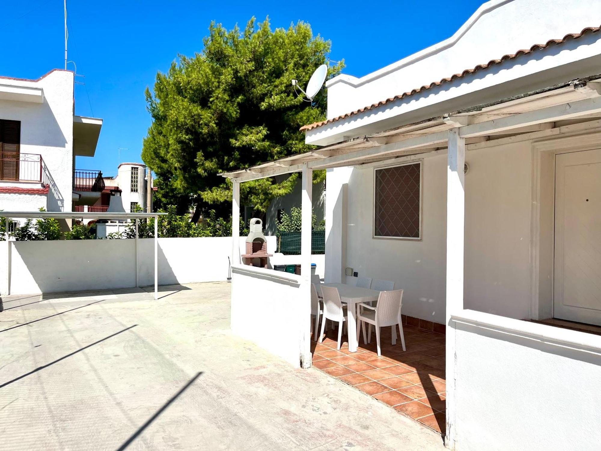 Villa Singola Amanda - 500M Dal Mare Pulsano Luaran gambar